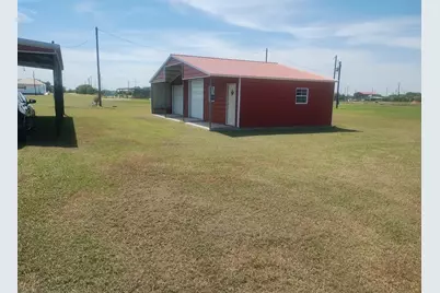 50 Angelfish, Palacios, TX 77465 - Photo 13