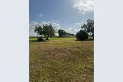 93 Second, Palacios, TX 77465 - Photo 5
