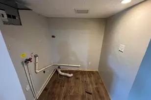 1621 Bayou Dr, Bay City, TX 77414 - Photo 13