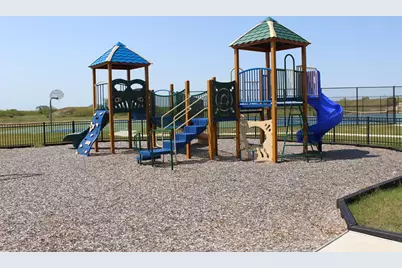 3221 Bay Ridge Dr, Palacios, TX 77465 - Photo 9