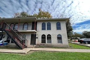 3021 Sycamore Ave, Bay City, TX 77414 - Photo 9