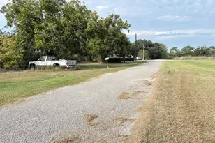 135 Janice, Bay City, TX 77414 - Photo 25