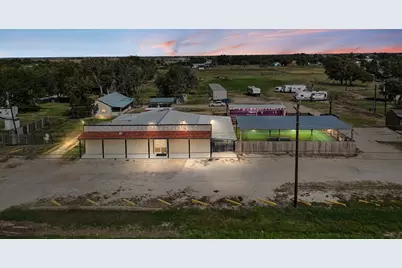 1520 State Highway 35 S, Palacios, TX 77465 - Photo 3