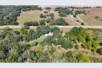 979 N Fm 647 Road, Louise, TX 77455 - Photo 7