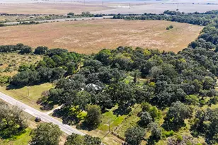 979 N Fm 647 Rd, Louise, TX 77455 - Photo 5