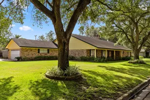 3012 Encino, Bay City, TX 77414 - Photo 5