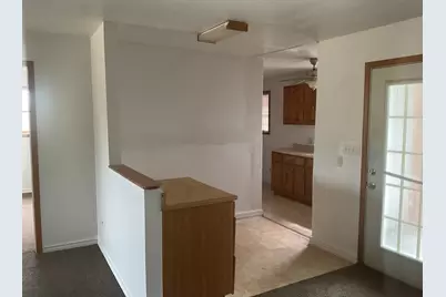 625 Lakeview Drive, Markham, TX 77414 - Photo 15