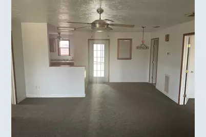 625 Lakeview Drive, Markham, TX 77414 - Photo 13