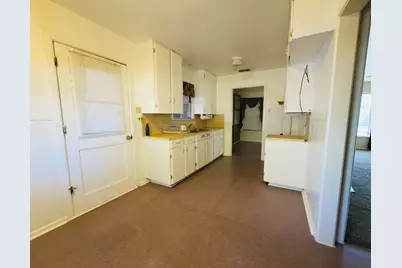 216 Burnet, Port Lavaca, TX 77979 - Photo 9