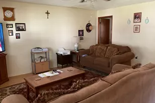 2009 Stones throw Dr, Bay City, TX 77414 - Photo 9