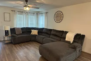 1410 Red Hills Dr, Rosharon, TX 77583 - Photo 7