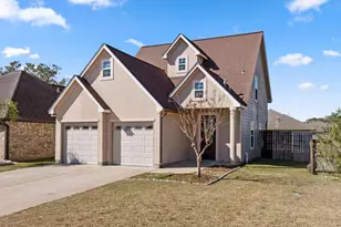 4404 Cardinal, Bay City, TX 77414 - Photo 3