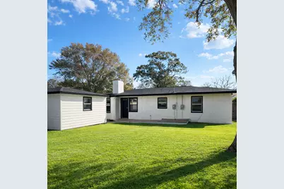 1716 Pecan, Bay City, TX 77414 - Photo 7