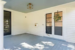 2421 Avenue G, Bay City, TX 77414 - Photo 5