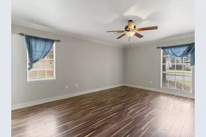 2005 Candlewood, Bay City, TX 77414 - Photo 9