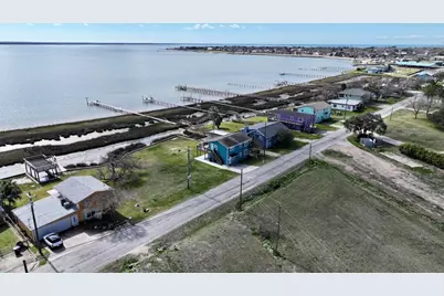 401 East Bayshore Drive, Palacios, TX 77465 - Photo 37