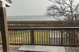 401 E Bayshore Dr, Palacios, TX 77465 - Photo 25