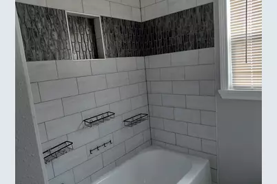 1105 Miller, Angleton, TX 77515 - Photo 7