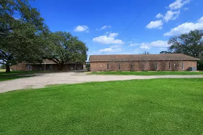 831 Fm 2917, Alvin, TX 77511 - Photo 1