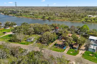 6250 Cr 659, Brazoria, TX 77422 - Photo 33