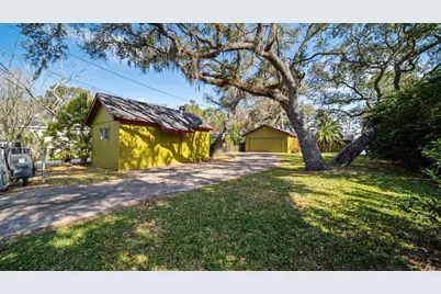 6250 Cr 659, Brazoria, TX 77422 - Photo 3