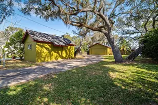 6250 Cr 659, Brazoria, TX 77422 - Photo 3