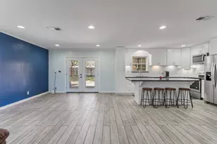 3921 Wickersham, Bay City, TX 77414 - Photo 7