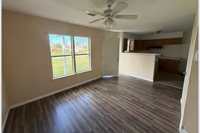 406 Snow Drive, West Columbia, TX 77486 - Photo 7