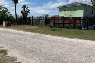 228 Speckled Trout Loop, Palacios, TX 77465 - Photo 3