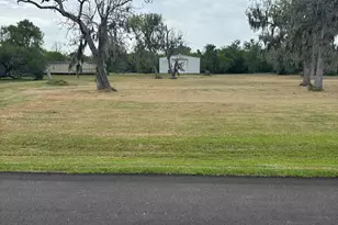 2744 Cr 415 C, Brazoria, TX 77422 - Photo 21