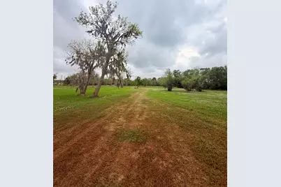 2744 Cr 415 C, Brazoria, TX 77422 - Photo 7