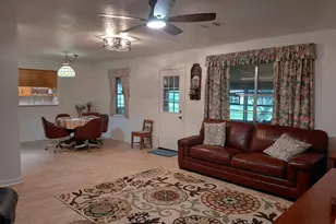 1518 Avenue B, Danbury, TX 77534 - Photo 9