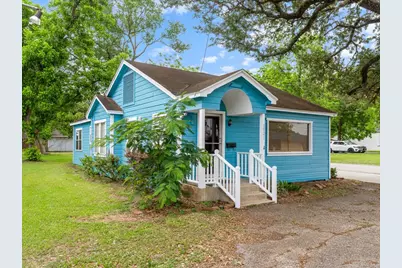 3021 Avenue F, Bay City, TX 77414 - Photo 1