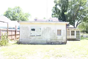 410 Morton Ave, Palacios, TX 77465 - Photo 5