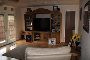 300 Austin, Palacios, TX 77465 - Photo 21