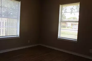 300 Austin, Palacios, TX 77465 - Photo 29