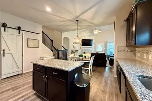 5191 Dry Hollow Dr, Alvin, TX 77511 - Photo 9