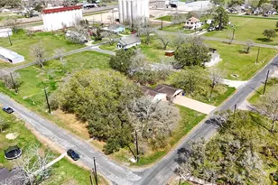 307 Market St, Louise, TX 77455 - Photo 45