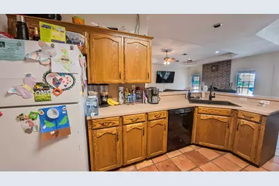 10782 County Road 284, Edna, TX 77957 - Photo 11