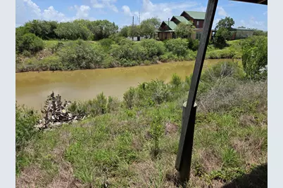 318 Porpoise, Palacios, TX 77465 - Photo 11