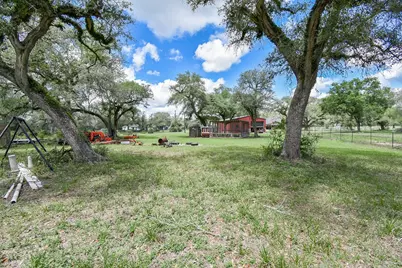 4427 County Road 382, Louise, TX 77455 - Photo 41