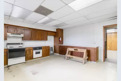 880 Nichols Avenue, Bay City, TX 77414 - Photo 5