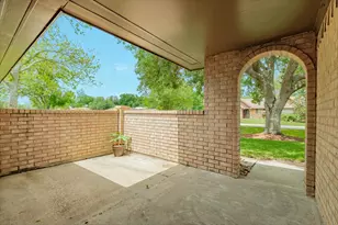 131 Singleton, Jones Creek, TX 77541 - Photo 31