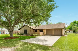131 Singleton, Jones Creek, TX 77541 - Photo 1