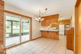 131 Singleton, Jones Creek, TX 77541 - Photo 19