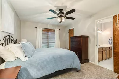 131 Singleton, Jones Creek, TX 77541 - Photo 9