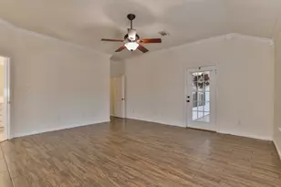 248 Wentworth, West Columbia, TX 77486 - Photo 13
