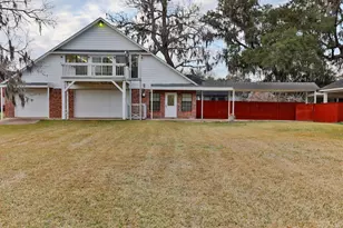 248 Wentworth, West Columbia, TX 77486 - Photo 35