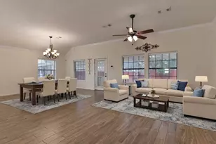 248 Wentworth, West Columbia, TX 77486 - Photo 5
