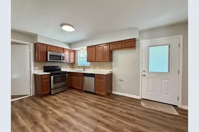 403 Lotus, Lake Jackson, TX 77566 - Photo 13